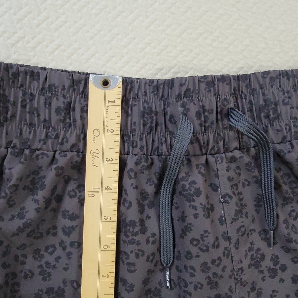 Reebok Brown and Black Leopard Cheetah Print Activewar Shorts Size XXL - Picture 4 of 10
